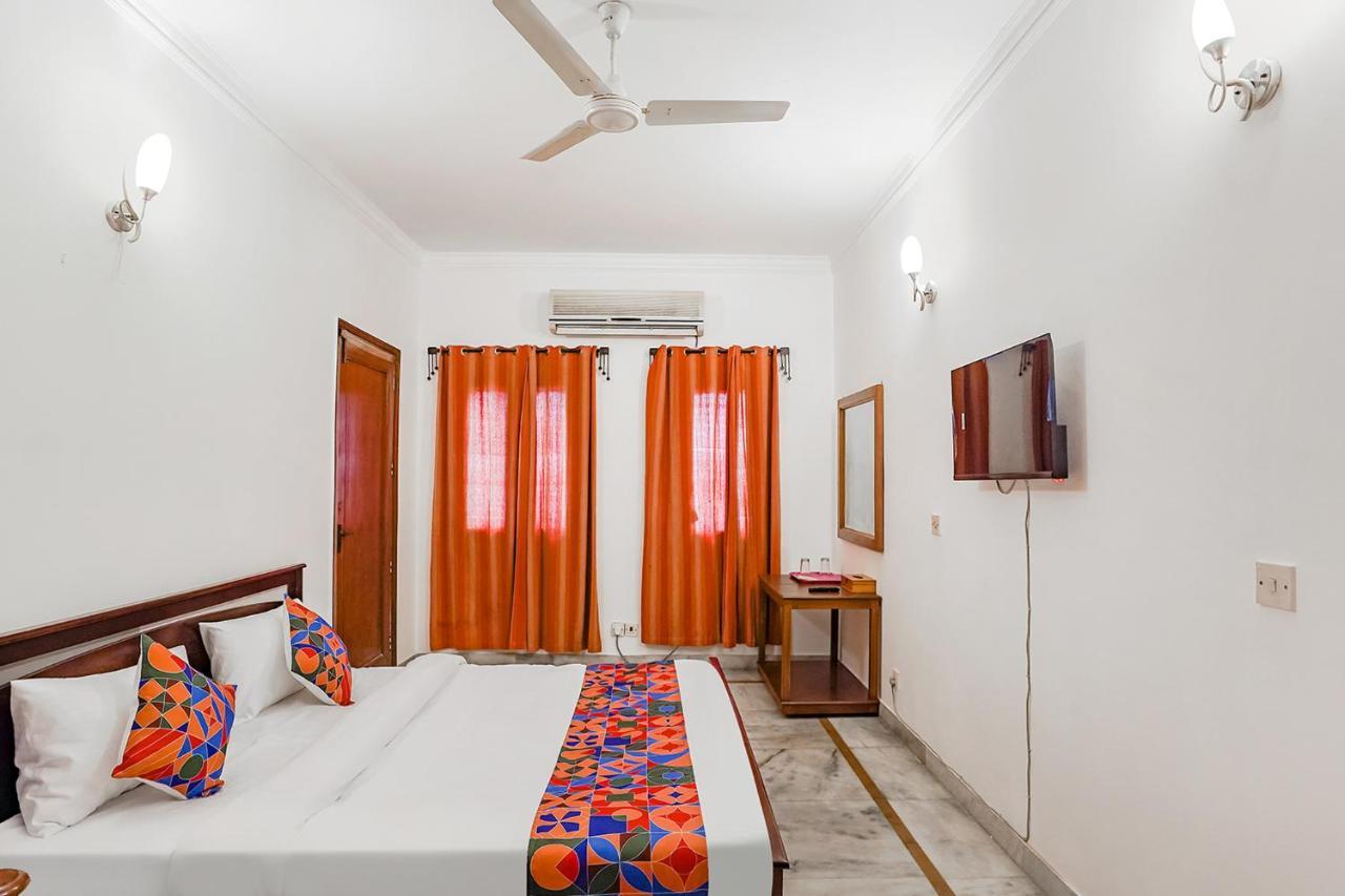 Fabexpress Goodwill Homes New Delhi Exterior photo