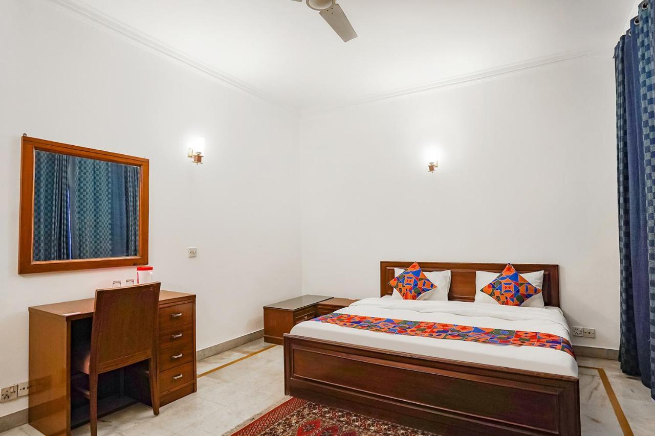 Fabexpress Goodwill Homes New Delhi Exterior photo