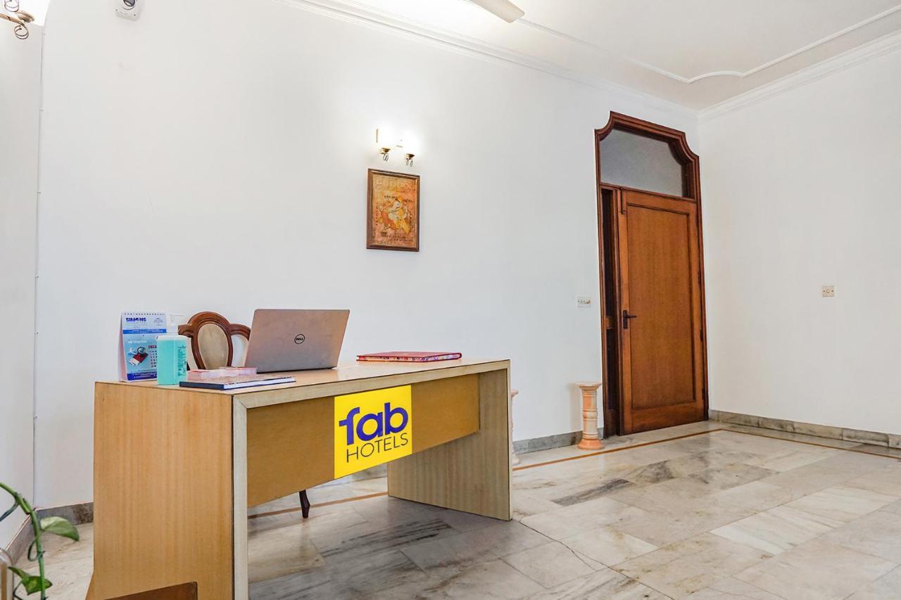 Fabexpress Goodwill Homes New Delhi Exterior photo